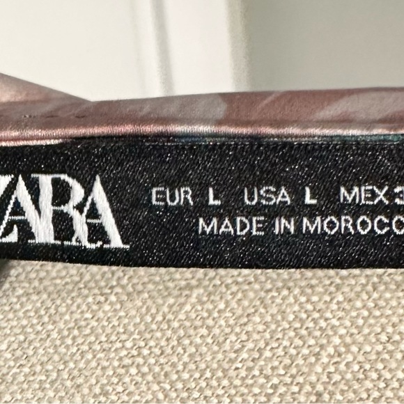 Zara Satin Floral Jumpsuit (Large) - Picture 6 of 6